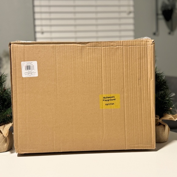 Target Bullseye 2021 Christmas 4 Winter Wood Signs for Cabin, Hot Chocolate Bar - Picture 14 of 15